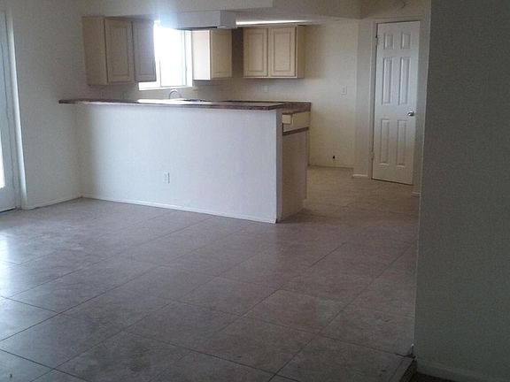 Eating area and Kitchen