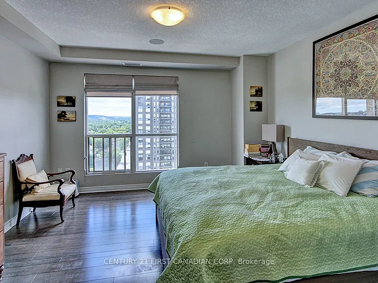 330 Ridout St N #2108 — Photo 15