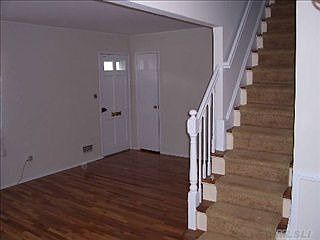 1st image of 291 Hillcrest Dr