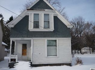 1002 S Jackson St, Jackson, MI 49203