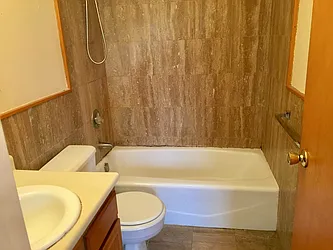 Rented by Papp Realty