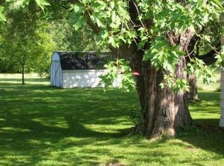 2275 Howe Rd, Burton, MI 48519