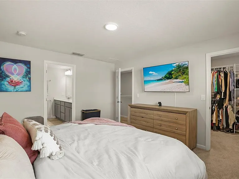 14913 Harvest St — Photo 11