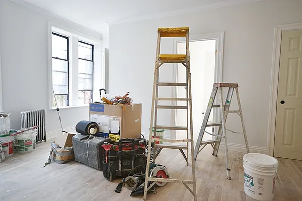 Rented by Bold New York | media 64