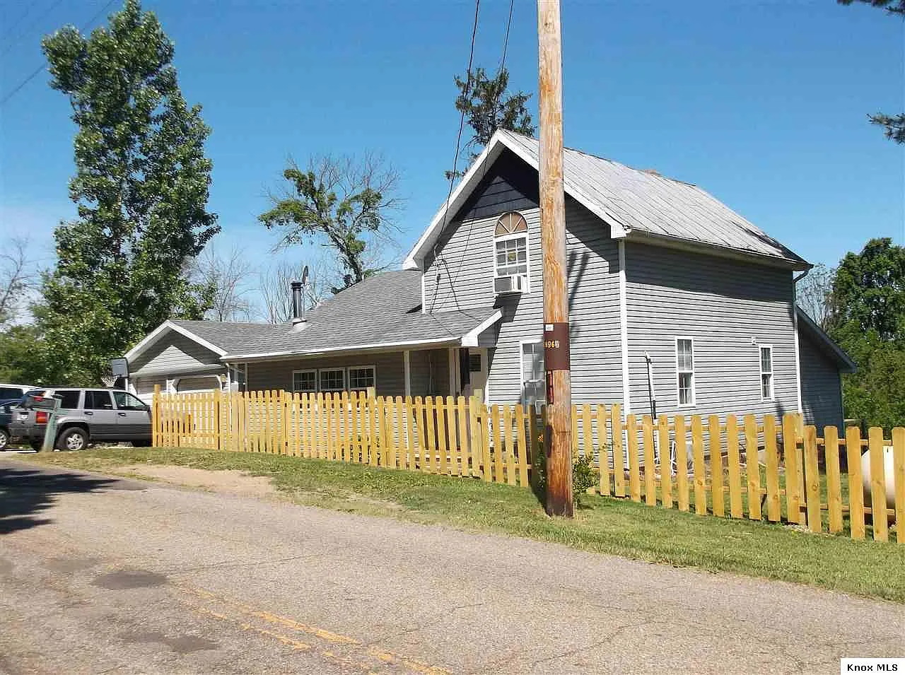 16077 Sycamore Rd photo 1