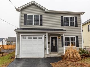 15 Home St, West Warwick, RI 02893