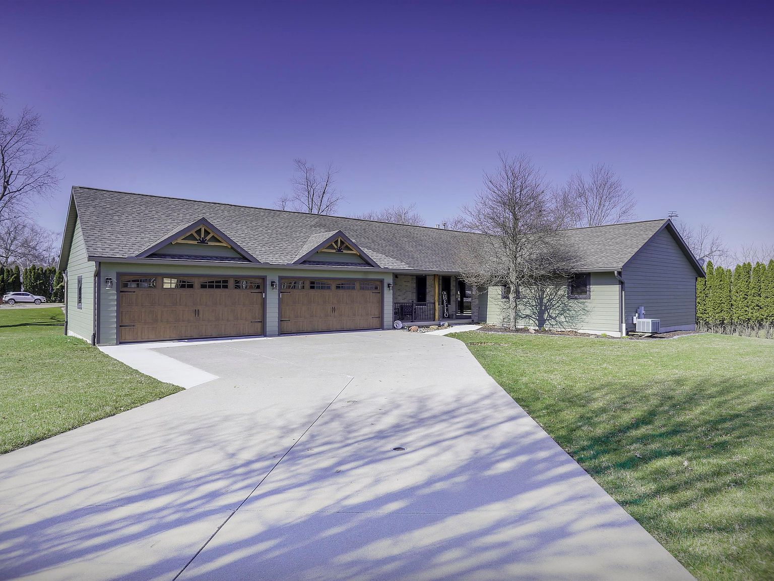 700 Brynnwood Ln, Lena, IL 61048 Zillow