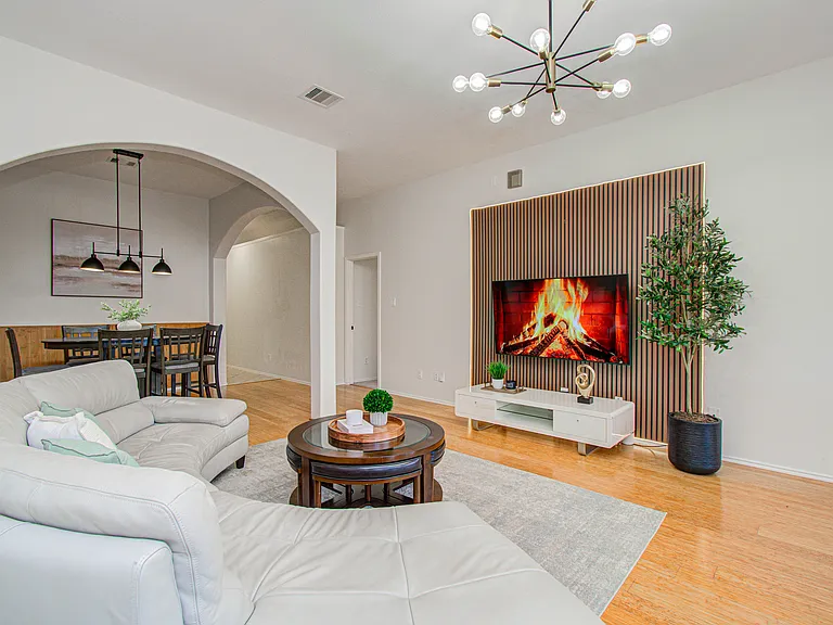 7207 Crescent Mills Dr — Photo 9