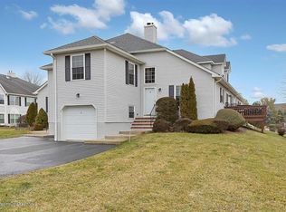 18 Racquet Rd, Wall Township, NJ 07719