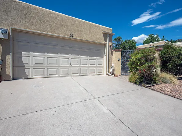 86 Pheasant Hill Dr NE, Albuquerque, NM 87111