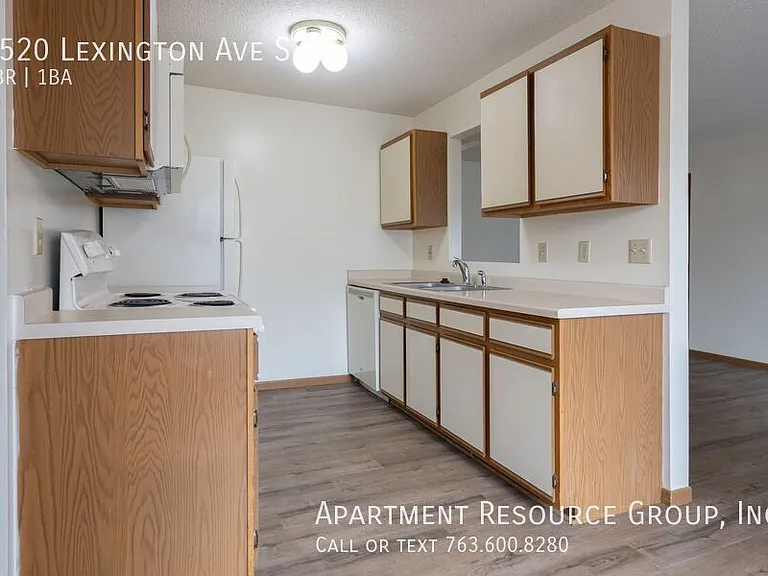 3520 Lexington Ave #5 — Photo 33