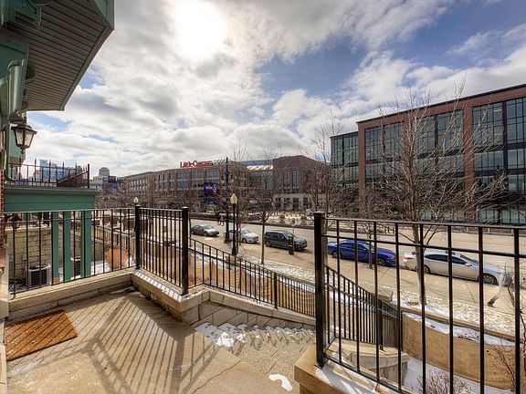 2nd image of 2660 Woodward Ave