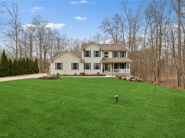 730 McKee Trl, Hinckley, OH 44233