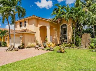 16335 SW 95th Ln, Miami, FL 33196
