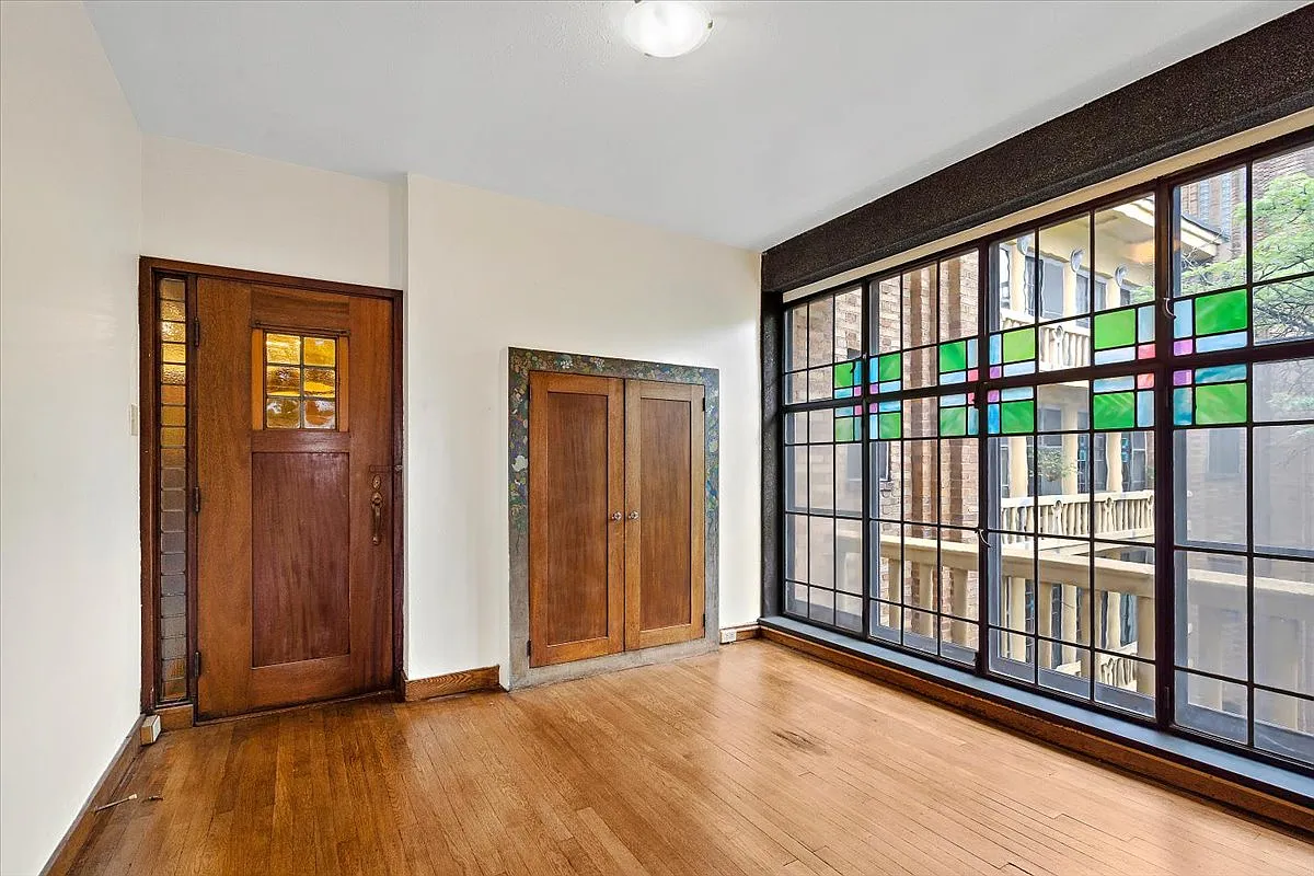 Building Photo - 342 S Highland Ave #13A
