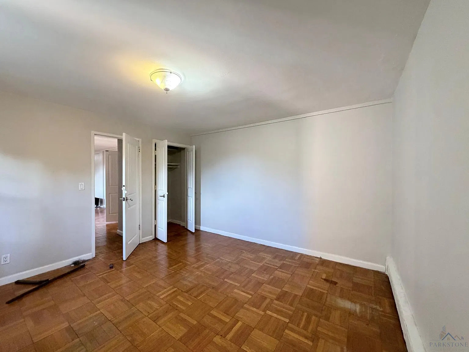 1 bed, 650 sqft, $1,975 — Photo 3