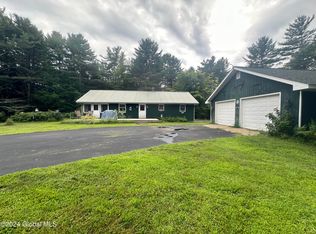 7227 Lafayette Rd, Middle Grove, NY 12850