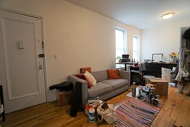 Rented by Best Apartments North Inc