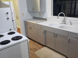 6211 Mission Rd, Fairway, KS 66205