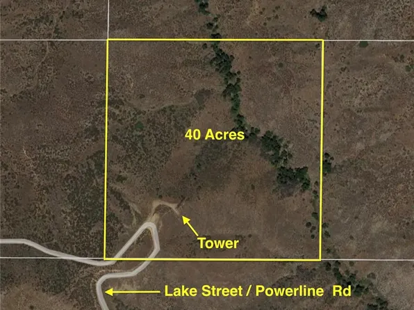 9 Lake St, Perris, CA 92570