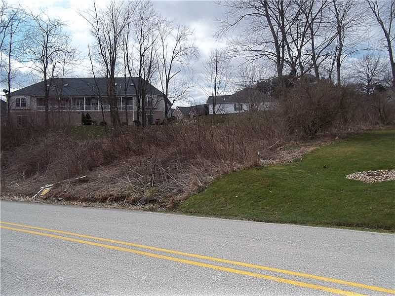 1st image of 2215 Hyland Rd
