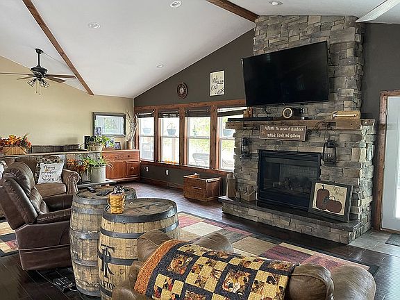 2nd image of 3174 Misty Meadows Dr