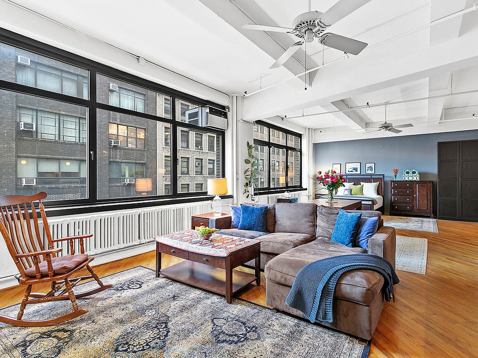 1st image of 360 W 36th St APT 4NW