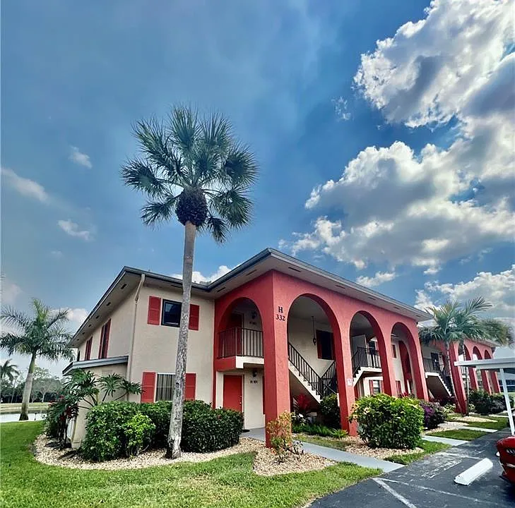 332 Charlemagne Blvd #H103