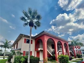 332 Charlemagne Blvd