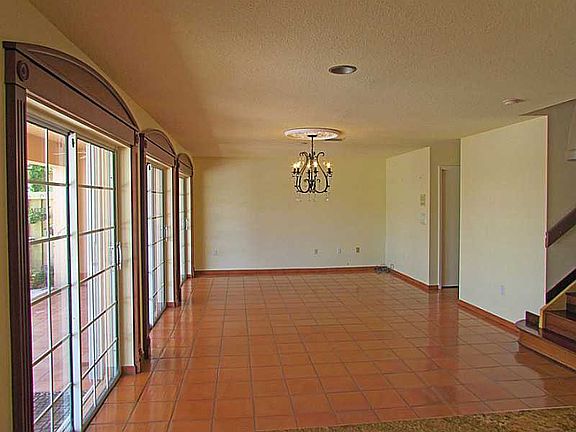 4th image of 10455 NW 46th St