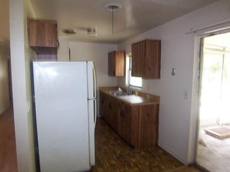 2nd image of 1526 Park Manor Dr