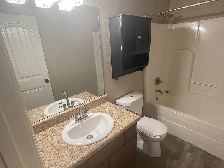3138 Cherry Knoll Cir — Photo 5