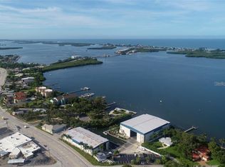 900 S McCall Rd #16A, Englewood, FL 34223