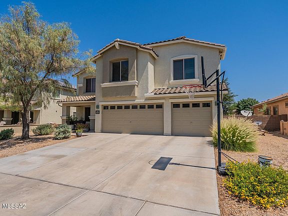 3rd image of 11054 W Denier Dr