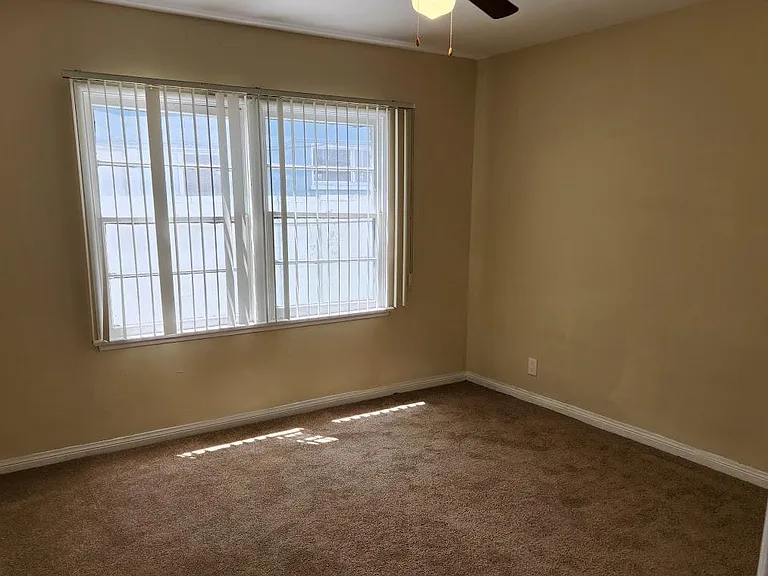 7234 Hazeltine Ave #3 — Photo 10