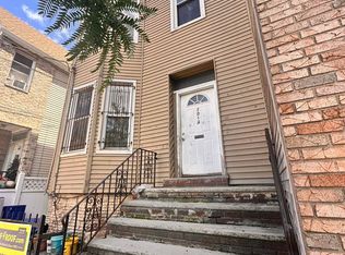1014 Summit Ave #2, Jersey City, NJ 07307