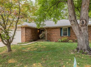 1235 W Maplewood St, Springfield, MO 65807