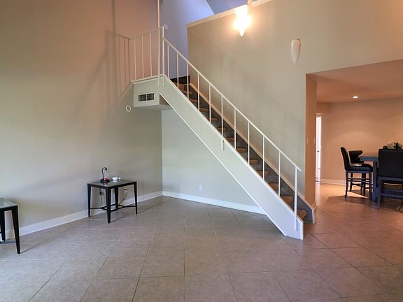 2nd image of 10811 Richmond Ave APT 32