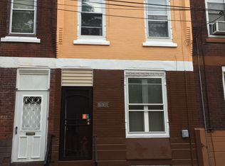 1530 W Oakdale St, Philadelphia, PA
