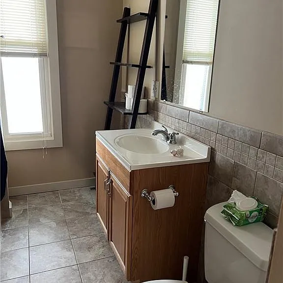 751 Orange St #1 — Photo 8