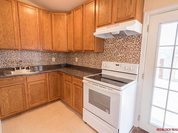 2nd image of 4910 E Cheltenham Ave APT 1R