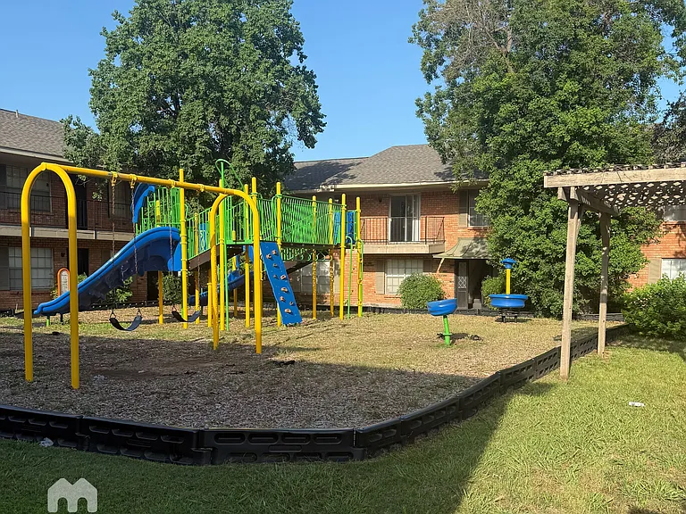 3624 Parkridge Dr #113 — Photo 15