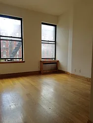 Rented by Mdrn Residential