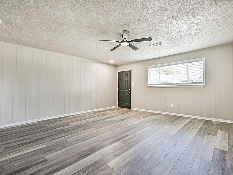 610 County Road 157 — Photo 7