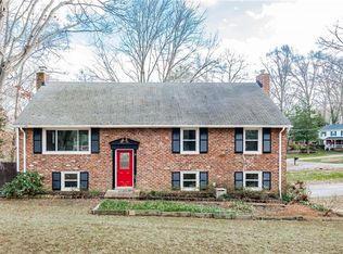 9350 Southport Dr, North Chesterfield, VA 23235