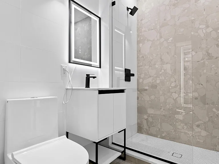 917 Broadway #2R — Photo 14