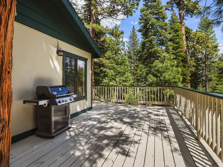 5634 Uplands Rd — Photo 23