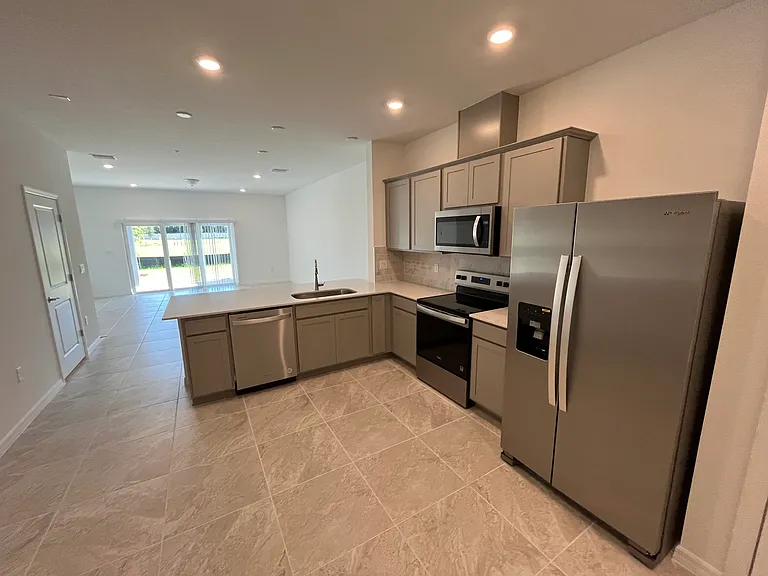 5152 Inspire Ln — Photo 3