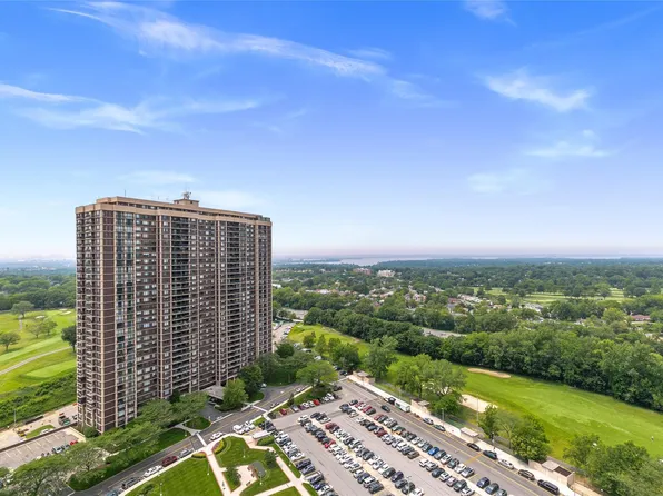 271-10 Grand Central Parkway #27N, Floral Park, NY 11005