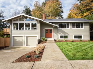 2305 SW 106th Pl, Portland, OR 97225